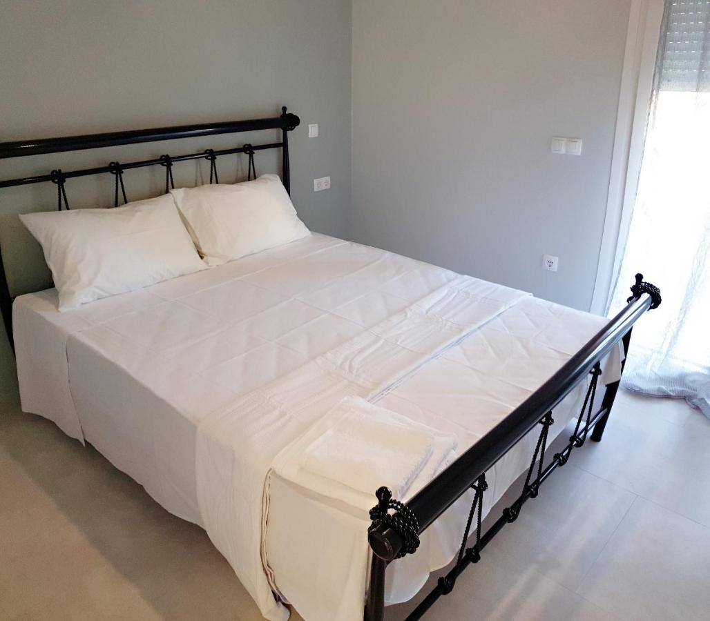 Almeta Suites Chios Town Exterior photo