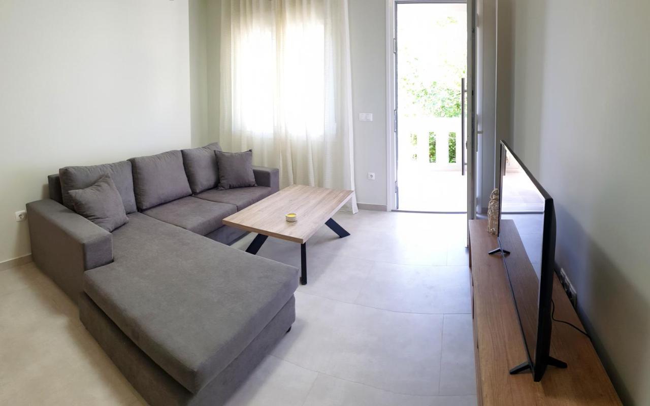 Almeta Suites Chios Town Exterior photo